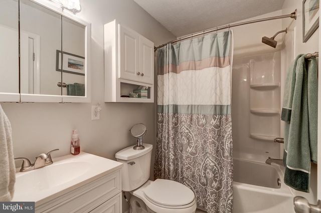 4319 INDIAN CREEK RD, Mineral, VA 23117