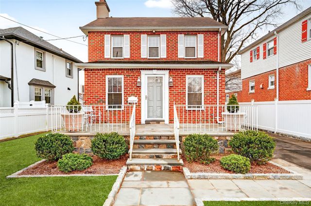 3334 Country Club Road, Bronx, NY 10465