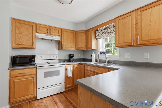 1657 Dawn Brook Ct, Powhatan, VA 23139