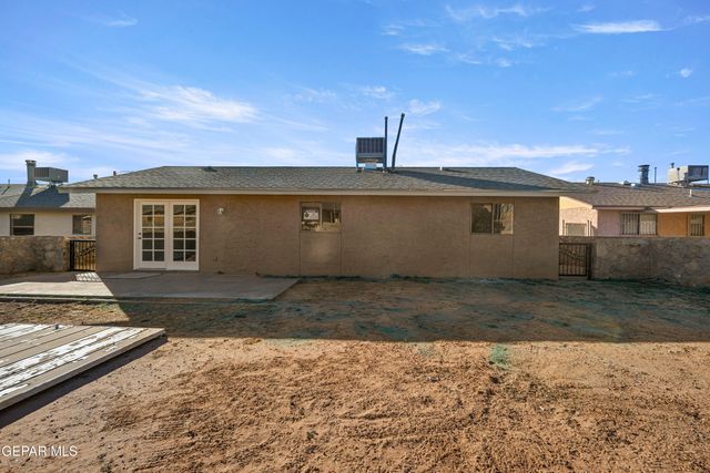 10824 OPALSTONE Street, El Paso, TX 79924