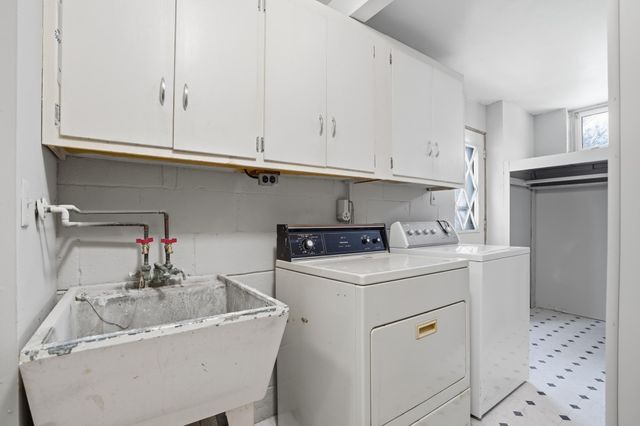 2846 Sumter Avenue N, New Hope, MN 55427