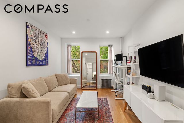 88 Charles St Apt 3A, New York City, NY 10014