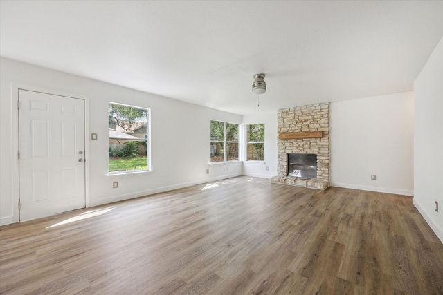 4525 Langtry LN, Austin, TX 78749