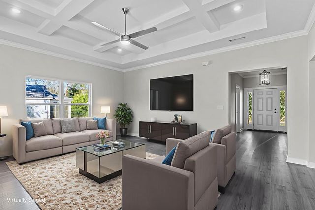 321 Simmons Avenue, Ozark, AL 36360