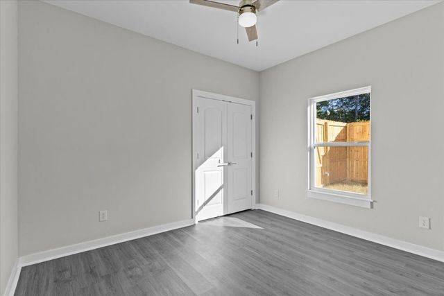 321 Simmons Avenue, Ozark, AL 36360