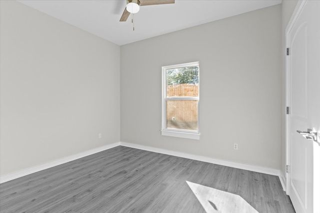 321 Simmons Avenue, Ozark, AL 36360