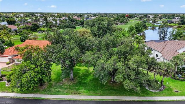 16047 Forest Oaks DR, Fort Myers, FL 33908