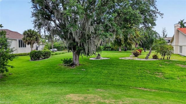 16047 Forest Oaks DR, Fort Myers, FL 33908