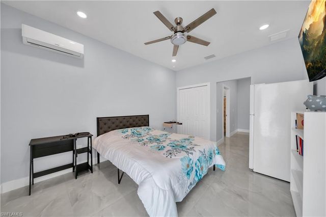 3016 6th ST W, Lehigh Acres, FL 33971