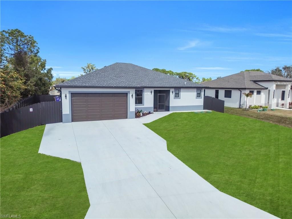 3016 6th ST W, Lehigh Acres, FL 33971