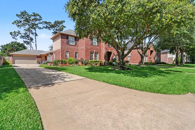 16210 Diamond Rock Drive, Cypress, TX 77429