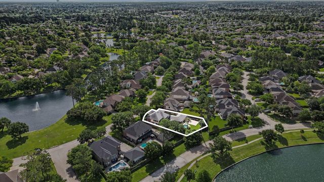 16210 Diamond Rock Drive, Cypress, TX 77429