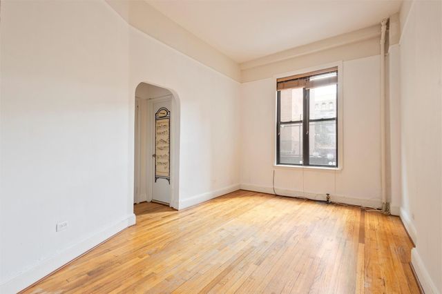 135-137 W 115th Street 1E, New York (manhattan), NY 10026