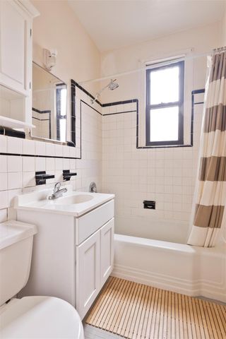 135-137 W 115th Street 1E, New York (manhattan), NY 10026