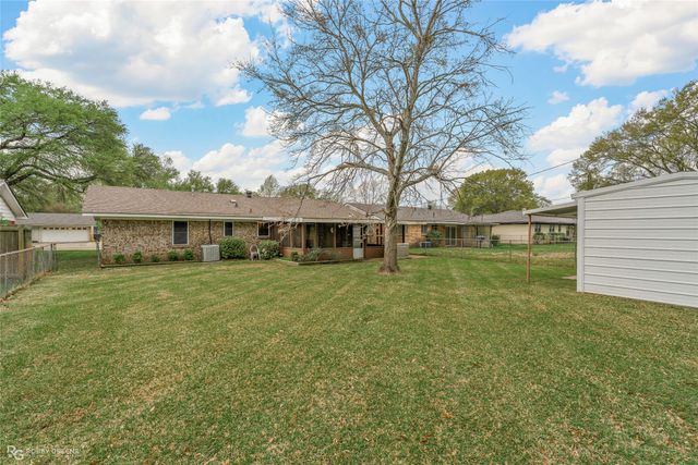 1819 Mars Drive, Bossier City, LA 71112