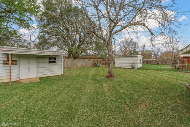 1819 Mars Drive, Bossier City, LA 71112