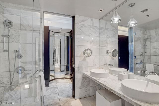 4381 West Flamingo Road 1121, Las Vegas, NV 89103