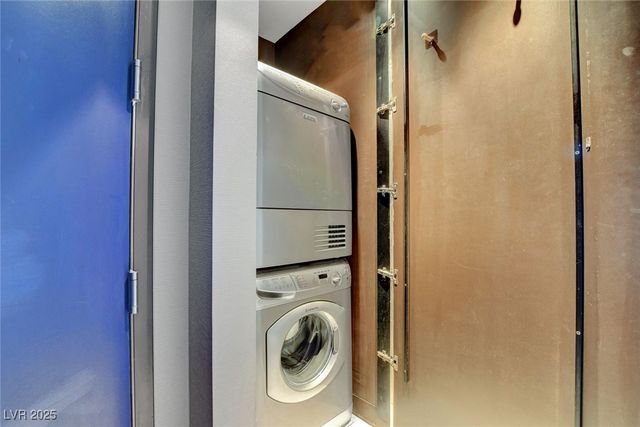 4381 West Flamingo Road 1121, Las Vegas, NV 89103