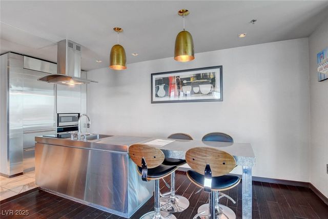 4381 West Flamingo Road 1121, Las Vegas, NV 89103