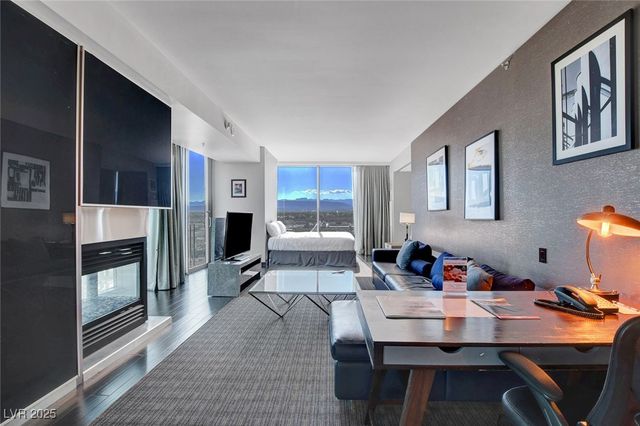 4381 West Flamingo Road 1121, Las Vegas, NV 89103