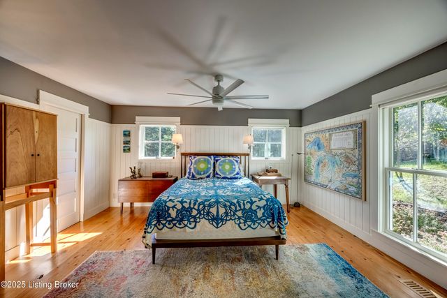 3621 Red Oak Dr, La Grange, KY 40031