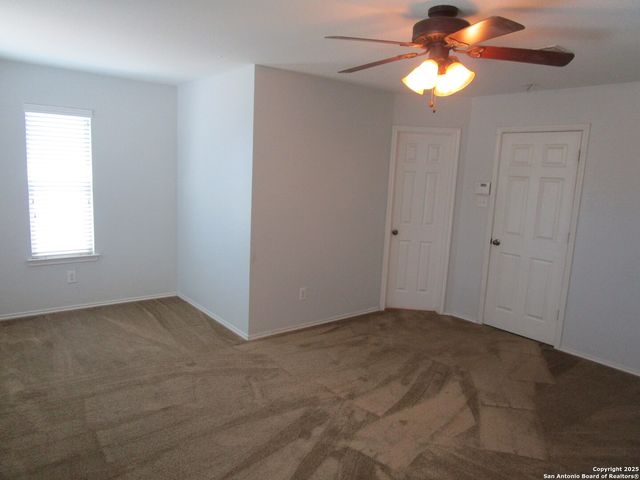 1011 Sundance Ft, San Antonio, TX 78245