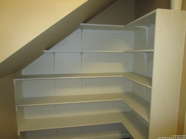 1011 Sundance Ft, San Antonio, TX 78245