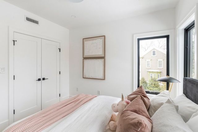 224 Auburn Street 224, Newton, MA 02466