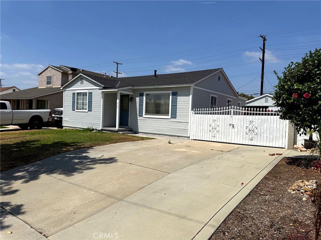 Image 1 of property listing at 417 N Vernon, Azusa, CA 91702