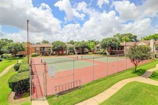 2800 Jeanetta Street 1702, Houston, TX 77063
