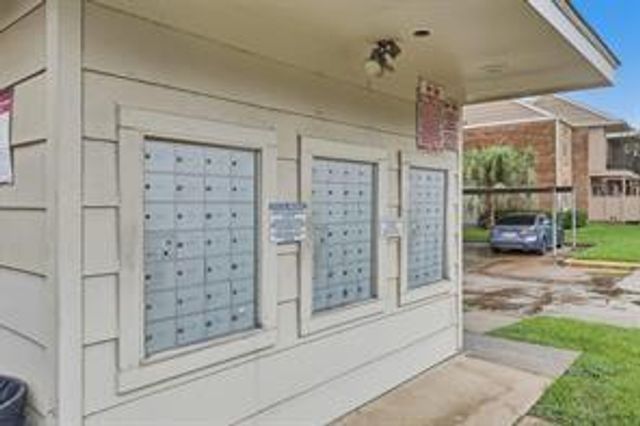 2800 Jeanetta Street 1702, Houston, TX 77063
