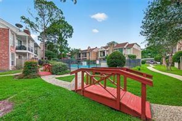 2800 Jeanetta Street 1702, Houston, TX 77063