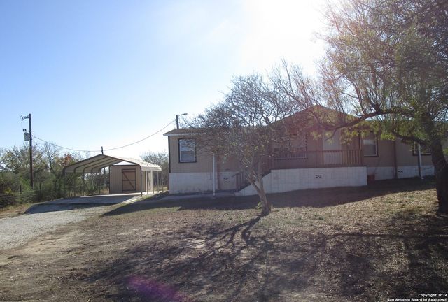 145 COUNTY ROAD 5635, Castroville, TX 78009