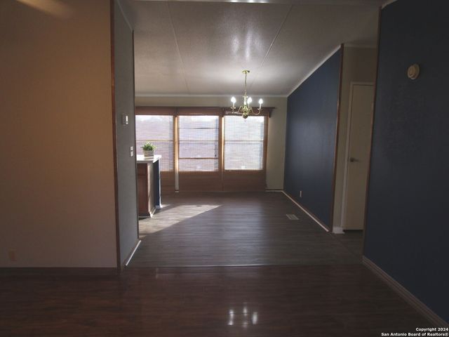 145 COUNTY ROAD 5635, Castroville, TX 78009
