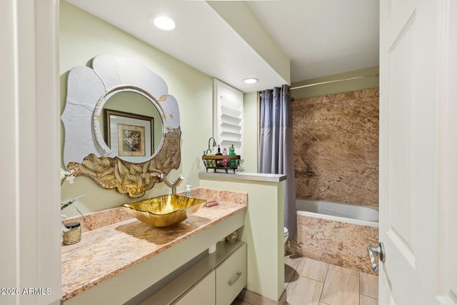 13742 W SUMMERSTAR Drive, Sun City West, AZ 85375