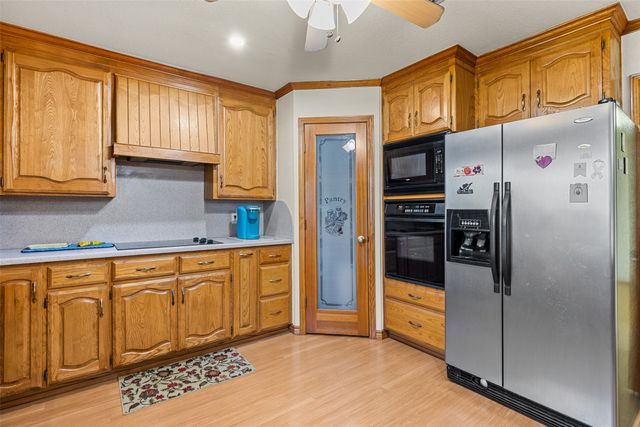 1419 Hinchliffe Road, Mexia, TX 76667
