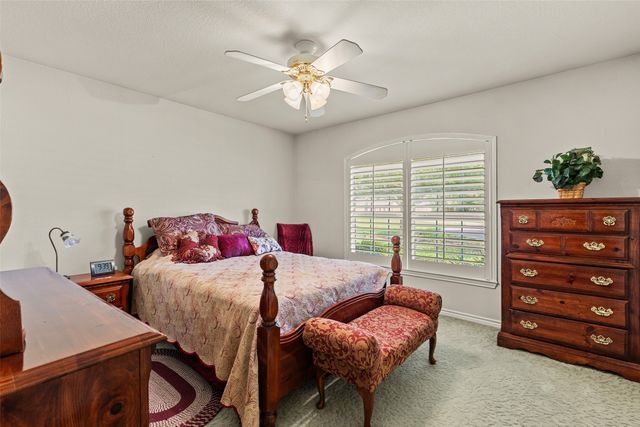 1419 Hinchliffe Road, Mexia, TX 76667