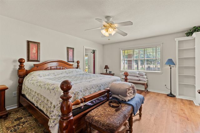 1419 Hinchliffe Road, Mexia, TX 76667