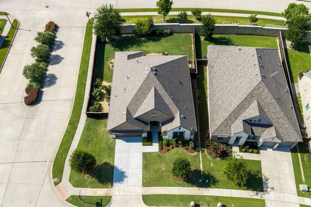 301 Green Valley Drive, Mckinney, TX 75071