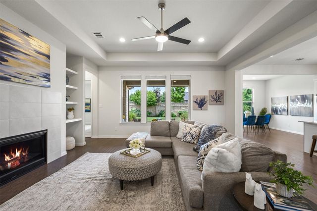 301 Green Valley Drive, Mckinney, TX 75071