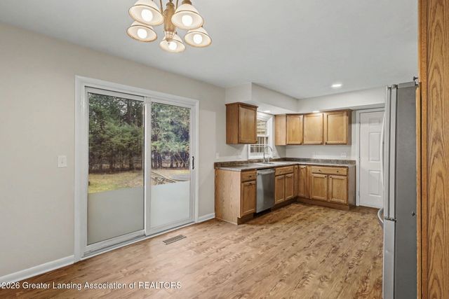 945 Southfield Drive, Williamston, MI 48895