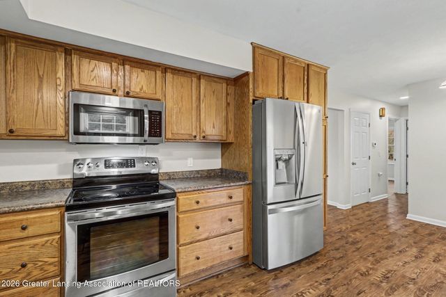 945 Southfield Drive, Williamston, MI 48895