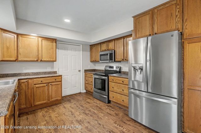 945 Southfield Drive, Williamston, MI 48895