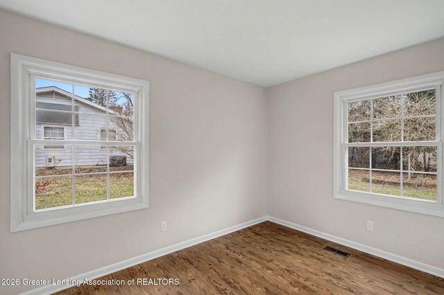 945 Southfield Drive, Williamston, MI 48895