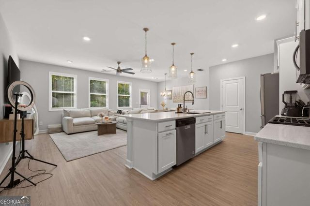 1363 Willamette Way, Marietta, GA 30008