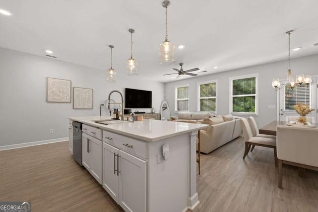 1363 Willamette Way, Marietta, GA 30008
