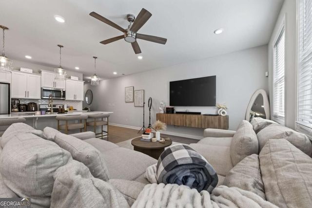 1363 Willamette Way, Marietta, GA 30008