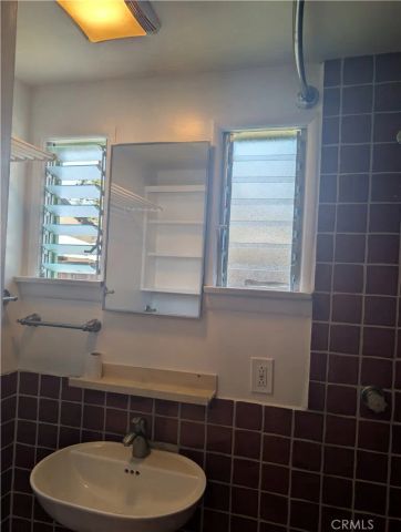 3771 Boise Avenue, Los Angeles, CA 90066