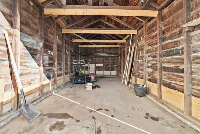 381 HOLMES CIR, Memphis, TN 38111