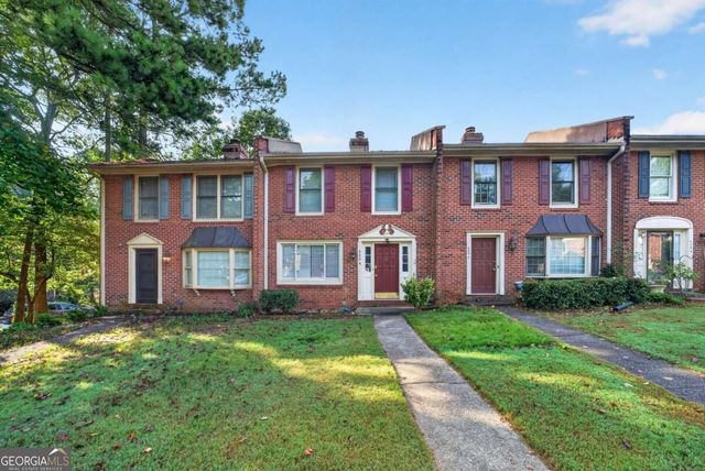 6094 Queen Anne Court, Norcross, GA 30093